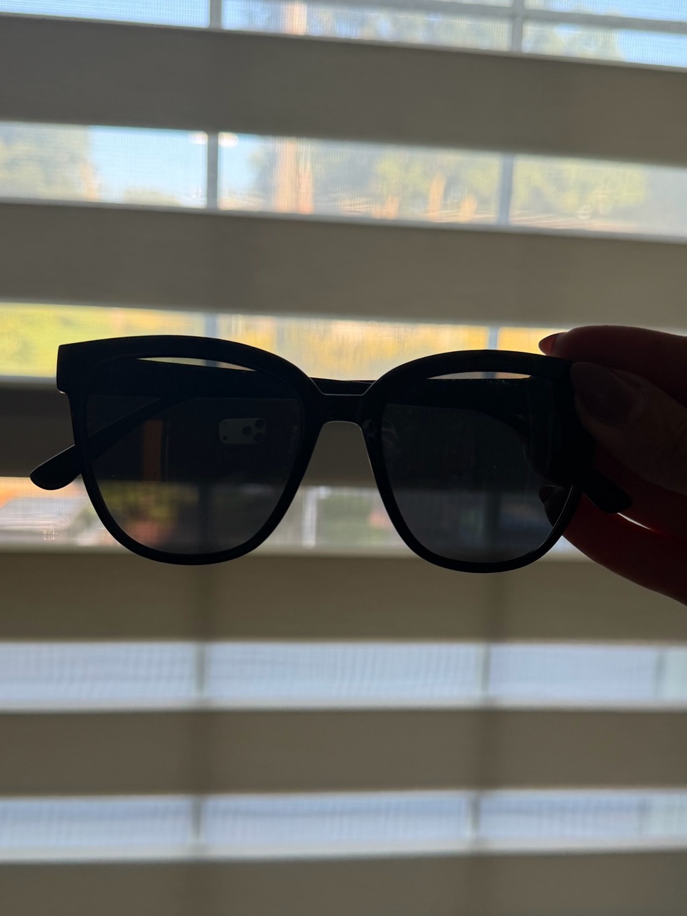 Sunski Sustainable Polarized Classic Black Women’s Sunglasses
